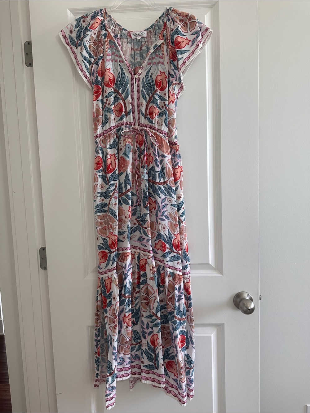 Omika Cora Midi Dress Floral Boho V-Neck Resort Vacation - Picture 2 of 13